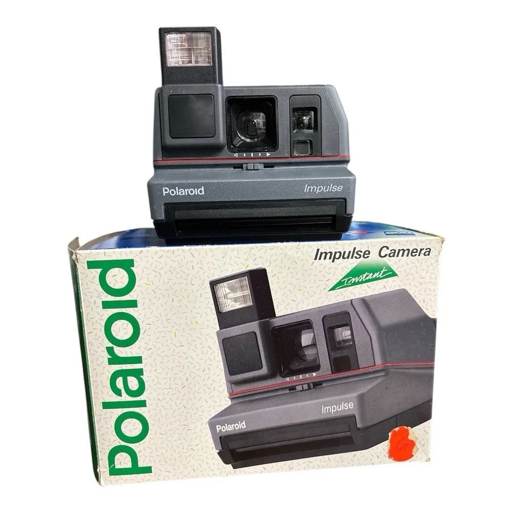 Vintage N9422 Polaroid Camera Impulse w/Built In Flash & Strap TESTED Instant